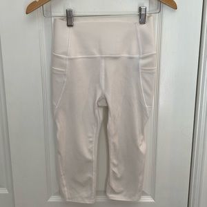 GAPFIT WHITE CAPRI POCKET LEGGING UNWORN